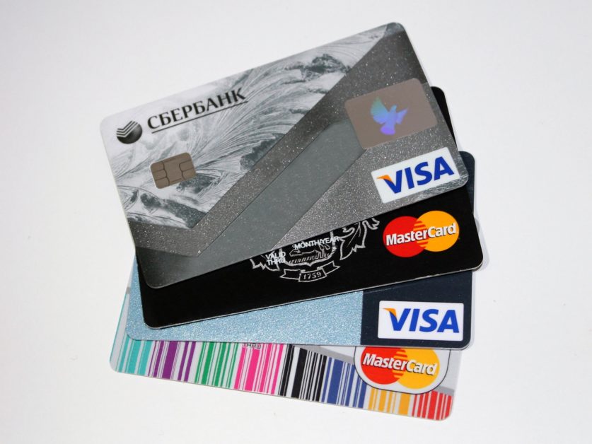 Controle de gasto com cartão de crédito Como evitar endividamento e aproveitar ao máximo seu cartão de crédito