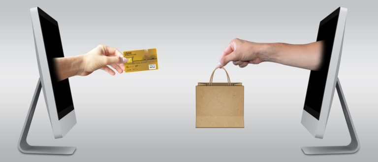 Os benefícios e desvantagens de possuir um cartão de crédito